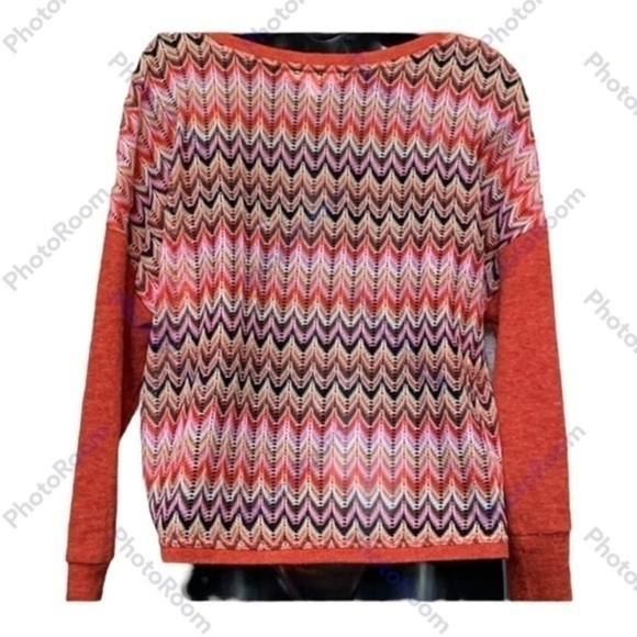 🔴Ya womens top orange with missoni like pattern on back size Medium - Picture 2 of 7